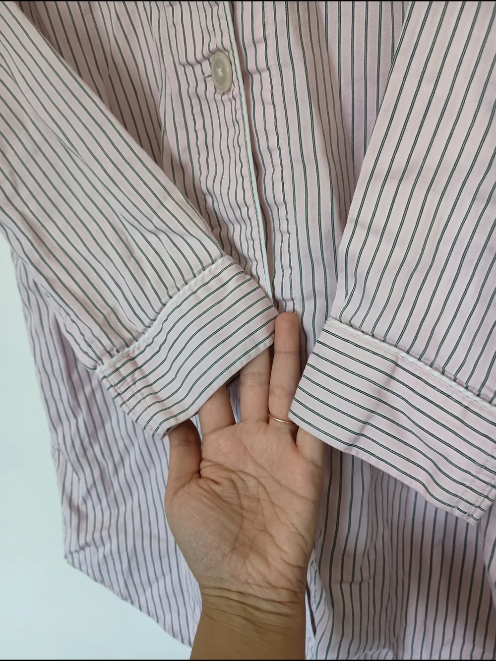 Lauren Ralph Lauren 100% Cotton Pink and White Striped Button-Down Sleep Shirt